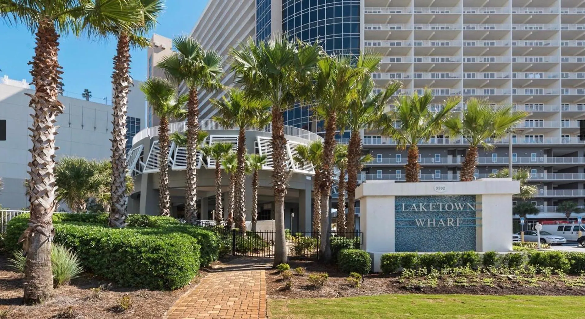 Spacious 1-Bedroom! Ocean Views & 5 Pools Resort! By Dolce Vita Getaways Pcb Панама-Сити США